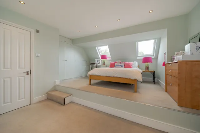 Wilmington Avenue, London, W4