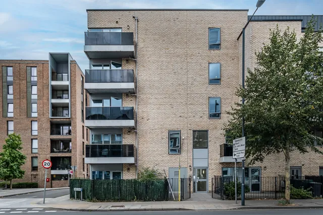 Kilburn Park Road, London, NW6