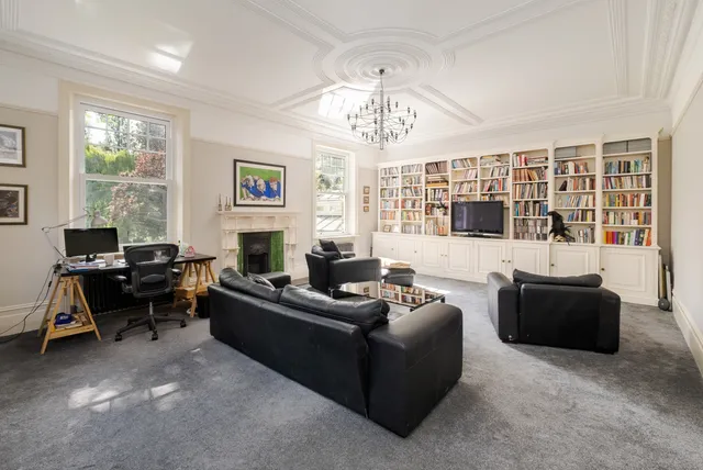 Coolhurst Road, London, N8