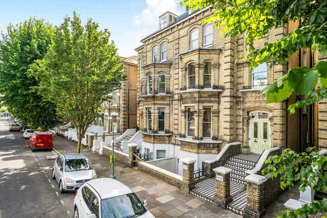 Salisbury Road, Hove, BN3