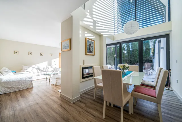 Orchard Close, Almondsbury, BS32