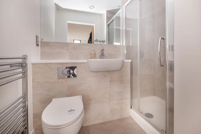 Holly Road, Twickenham, TW1
