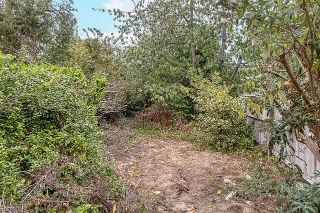 Elmfield Avenue, Teddington, TW11