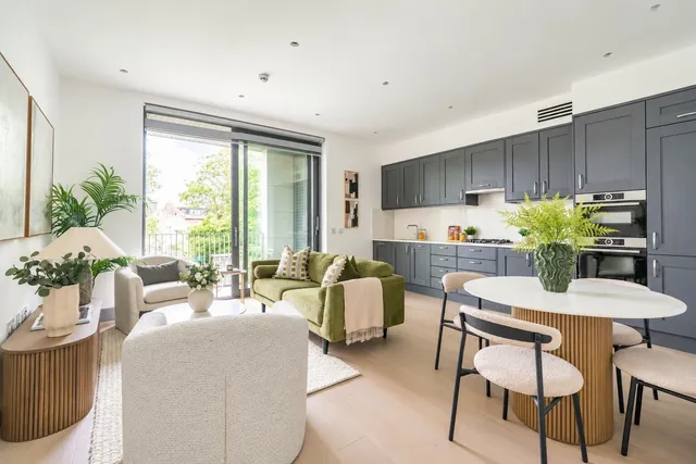 Carlton Road, Ealing, W5