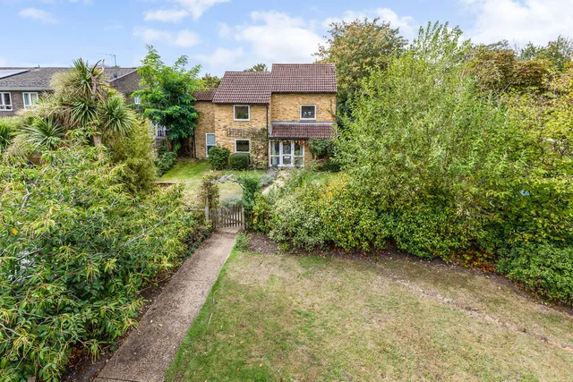 Manor Road, Teddington, TW11