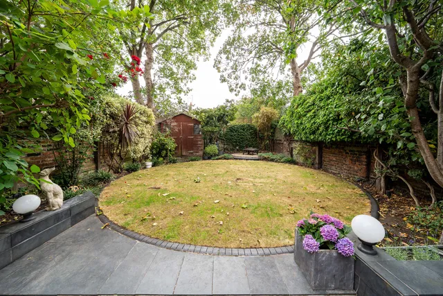 Louvaine Road, London, SW11