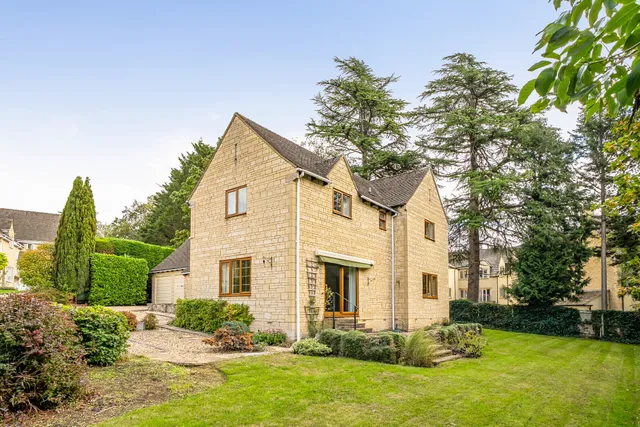 Stratton, Cirencester, GL7