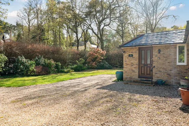 Pine Ridge Drive, Lower Bourne, Farnham, GU10