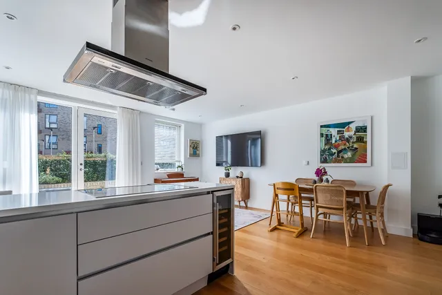 Tollgate Gardens, London, NW6