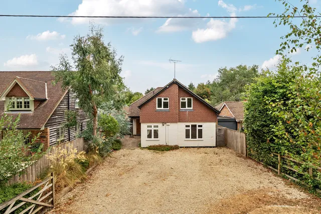 Whitehall Lane, Checkendon, RG8