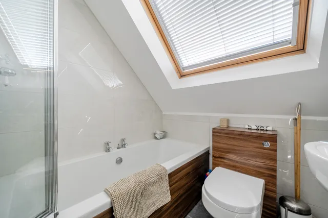 Upper Lodge Way, Coulsdon, CR5