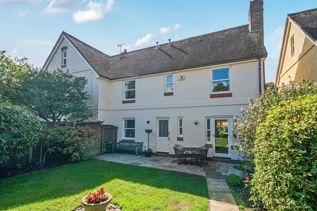 High Street, Selborne, GU34