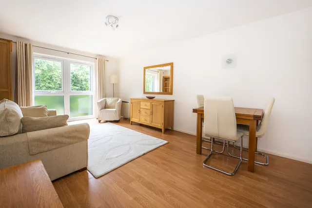 Cromwell Road, Teddington, TW11