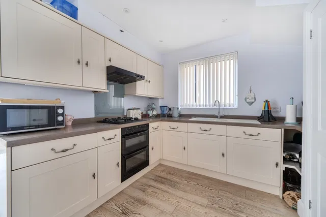 Woodend Lane, Dursley, GL11