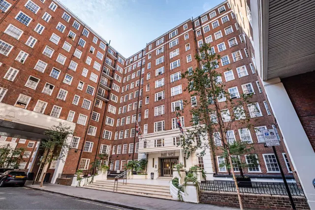 Edgware Road, London, W2