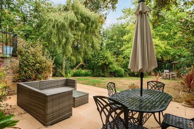Ray Mill Road West, Maidenhead, SL6