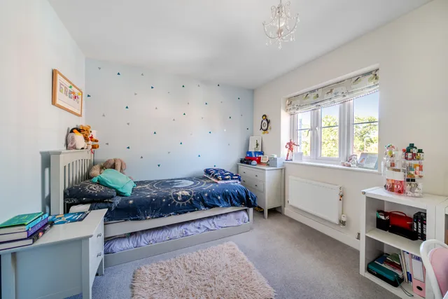 Yalden Gardens, Farnham, GU10