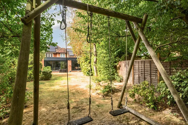 Gurnells Road, BEACONSFIELD, HP9