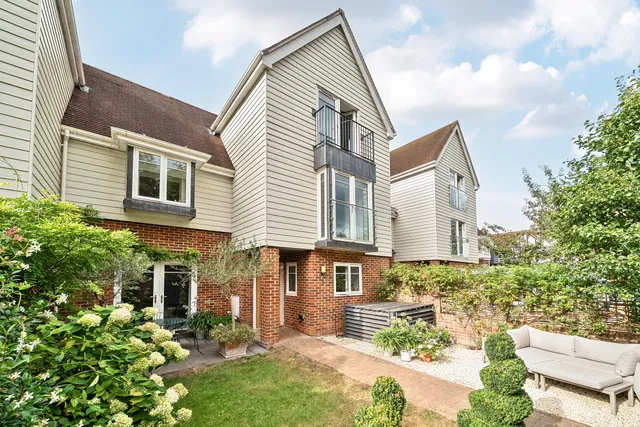 Draymans Lane, Marlow, SL7