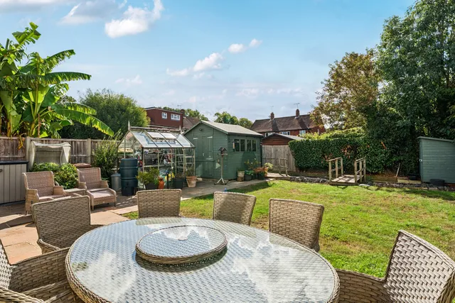 Great Oaks Park, Guildford, GU4