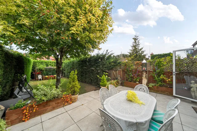 Lower Road, Gerrards Cross, SL9