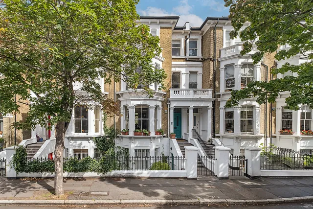 Gauden Road, London, SW4