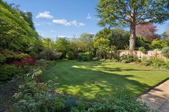 The Hawthorns, Chalfont St. Giles, HP8