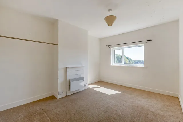 Bashurst Hill, Horsham, RH13