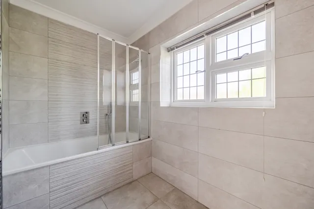 Foxhill Crescent, Camberley, GU15