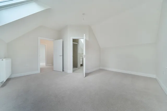 Folders Lane, Burgess Hill, RH15