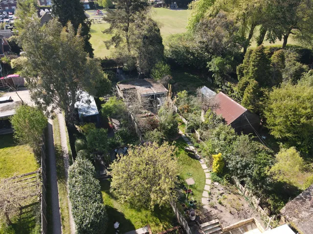 Grove Road, Hindhead, GU26