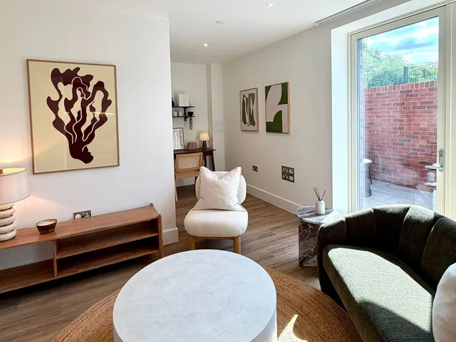 Woodside Avenue, London, N10