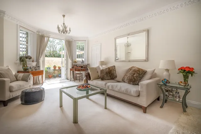 Putney Hill, London, SW15