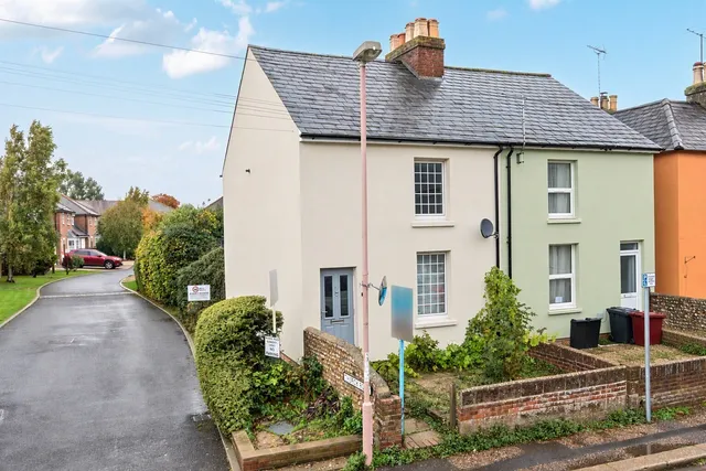 Oving Road, Chichester, PO19
