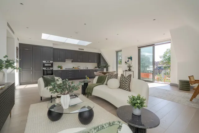 Carlton Road, Ealing, W5