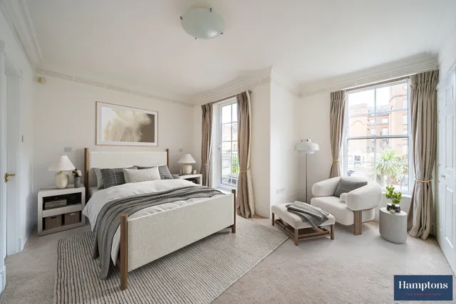 Lindsay Square, London, SW1V