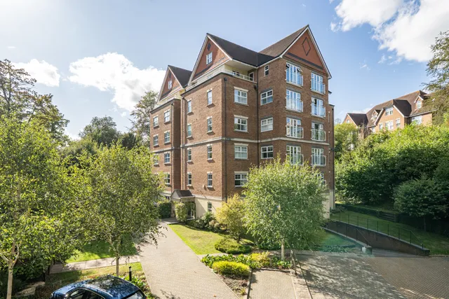 Wray Common Road, Reigate, RH2