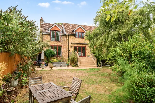 Ray Mill Road West, Maidenhead, SL6
