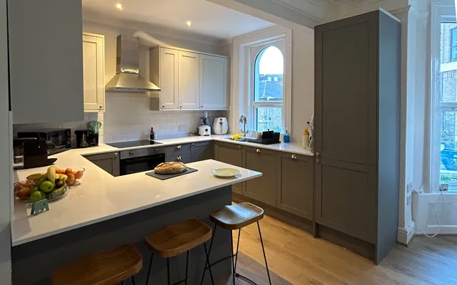 Grove Crescent, Kingston Upon Thames, KT1