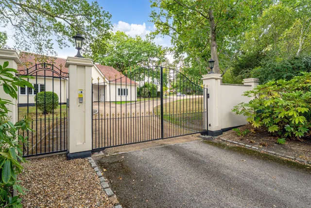 Priory Road, Sunningdale, SL5