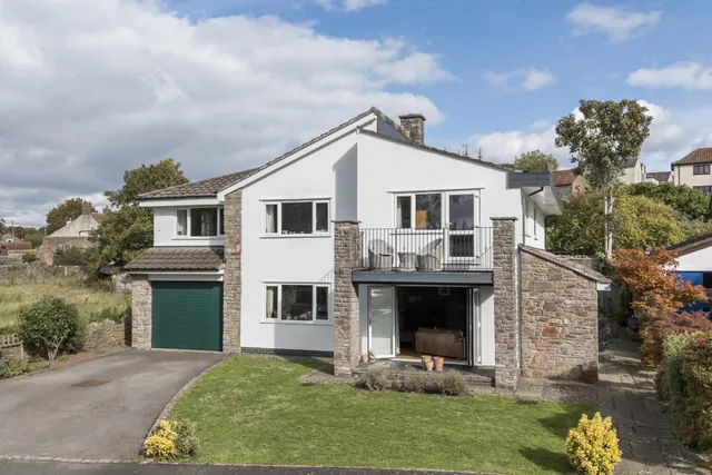 Denys Court, Olveston, BS35