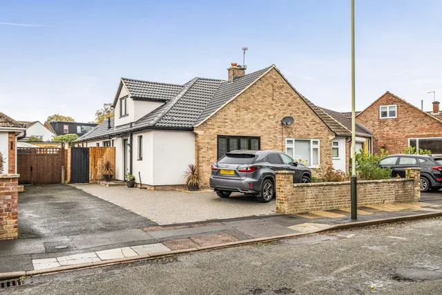 Southcourt Drive, Cheltenham, GL53