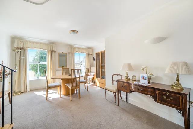 Coldstream Road, Caterham, CR3