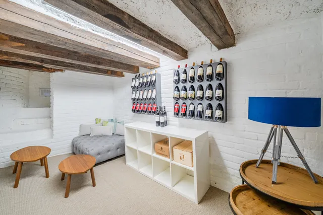Esher Place Avenue, Esher, KT10