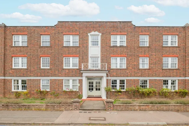 Home Park Walk, Kingston Upon Thames, KT1