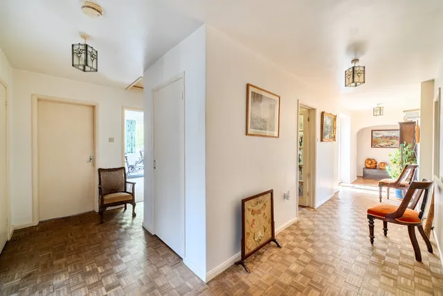 Vatch lane, Eastcombe, GL6