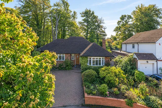 Grovewood Close, Chorleywood, WD3