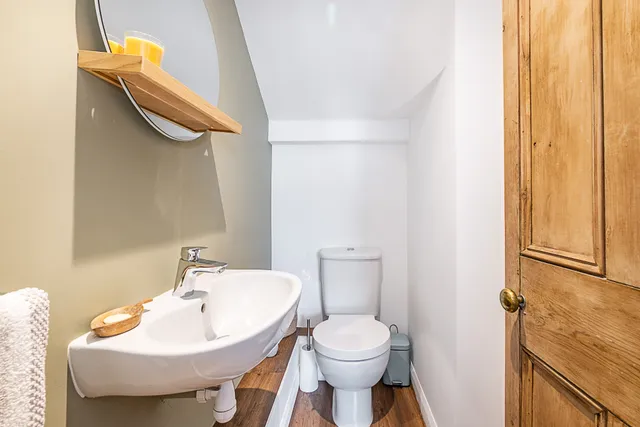 Alfred Road, Kingston Upon Thames, KT1