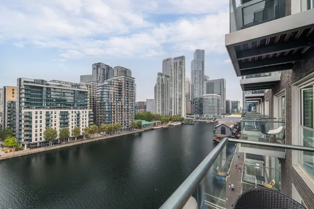 Baltimore Wharf, London, E14