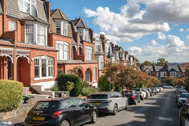 Hillfield Park, London, N10